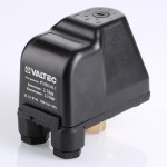 Valtec Реле давления CRS-5, 1/4 нак.гайка, преднастройка 2,1-3,5 бар  