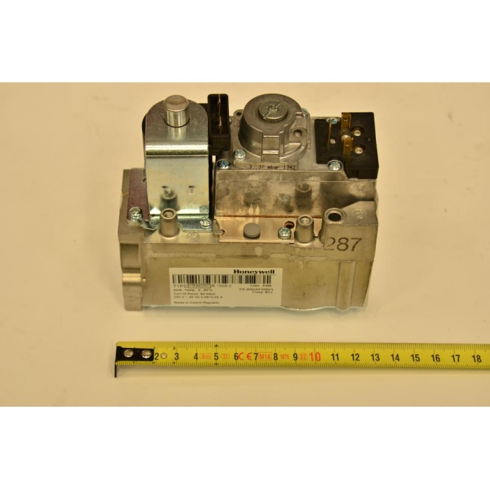   Baxi Клапан газовый HONEYWELLVR4605CB10  