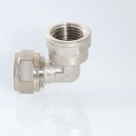 Valtec Угольник обжимной с переходом на вн. р. 32х1 1/4  