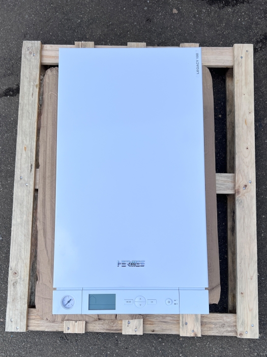 Газовый котел Hermes Legacy 100-W A1JB комби закр 34 кВт  