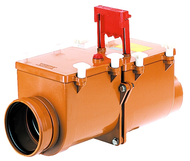 HL 715.2 Двухкамерный канализационный затвор ( c фиксатором) DN160  